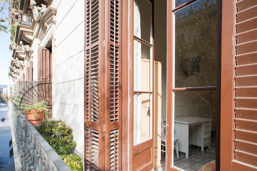 El Born Guest House By Casa Consell Barcelona Exterior photo