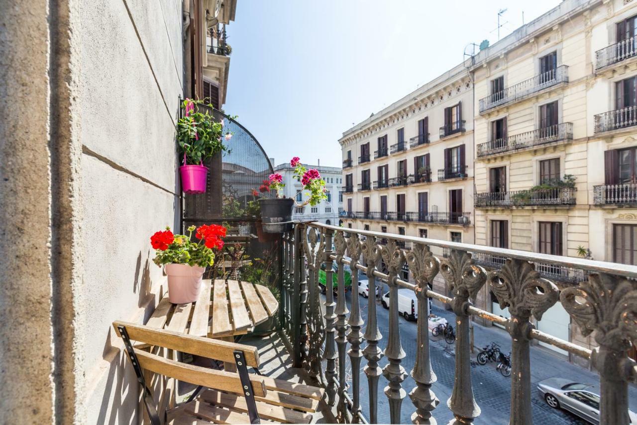 El Born Guest House By Casa Consell Barcelona Exterior photo
