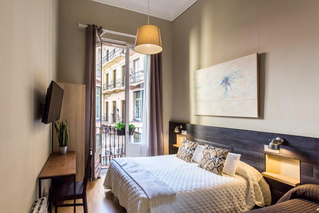 El Born Guest House By Casa Consell Barcelona Exterior photo